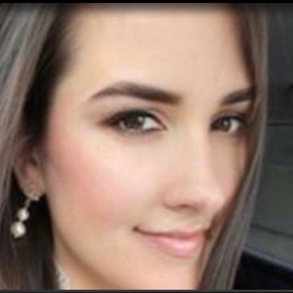 Meet your Posher, Ida